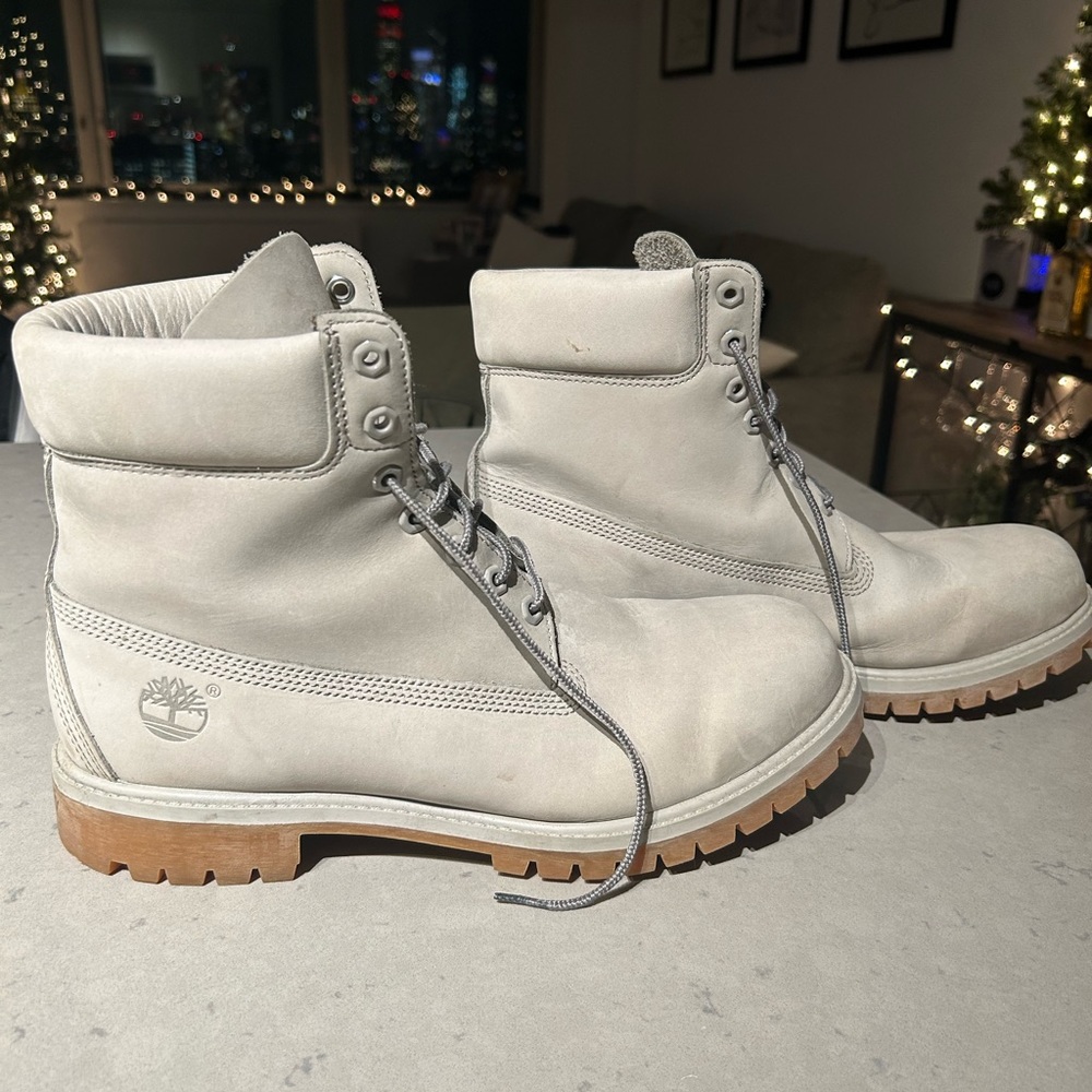 Men’s Flint Gray Timberland Boots
